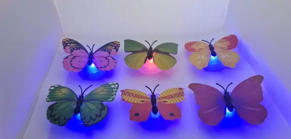 6 pcs Light up butterfly's - night light butterfly's - children's room décor - house décor - cute butterfly's - Image 2